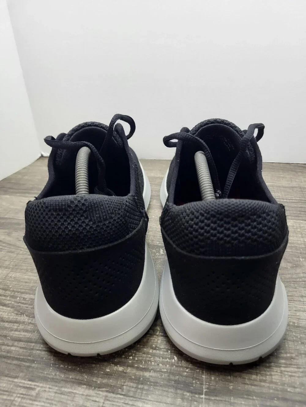 Kizik Lima 2 Hands Free Step-In Low Top Sneakers Black Mens Size 12 Wide